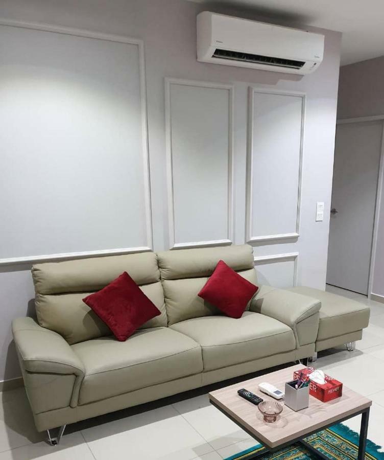 Corner Unit@I-City Family Suite Central Mall View Shah Alam Bagian luar foto